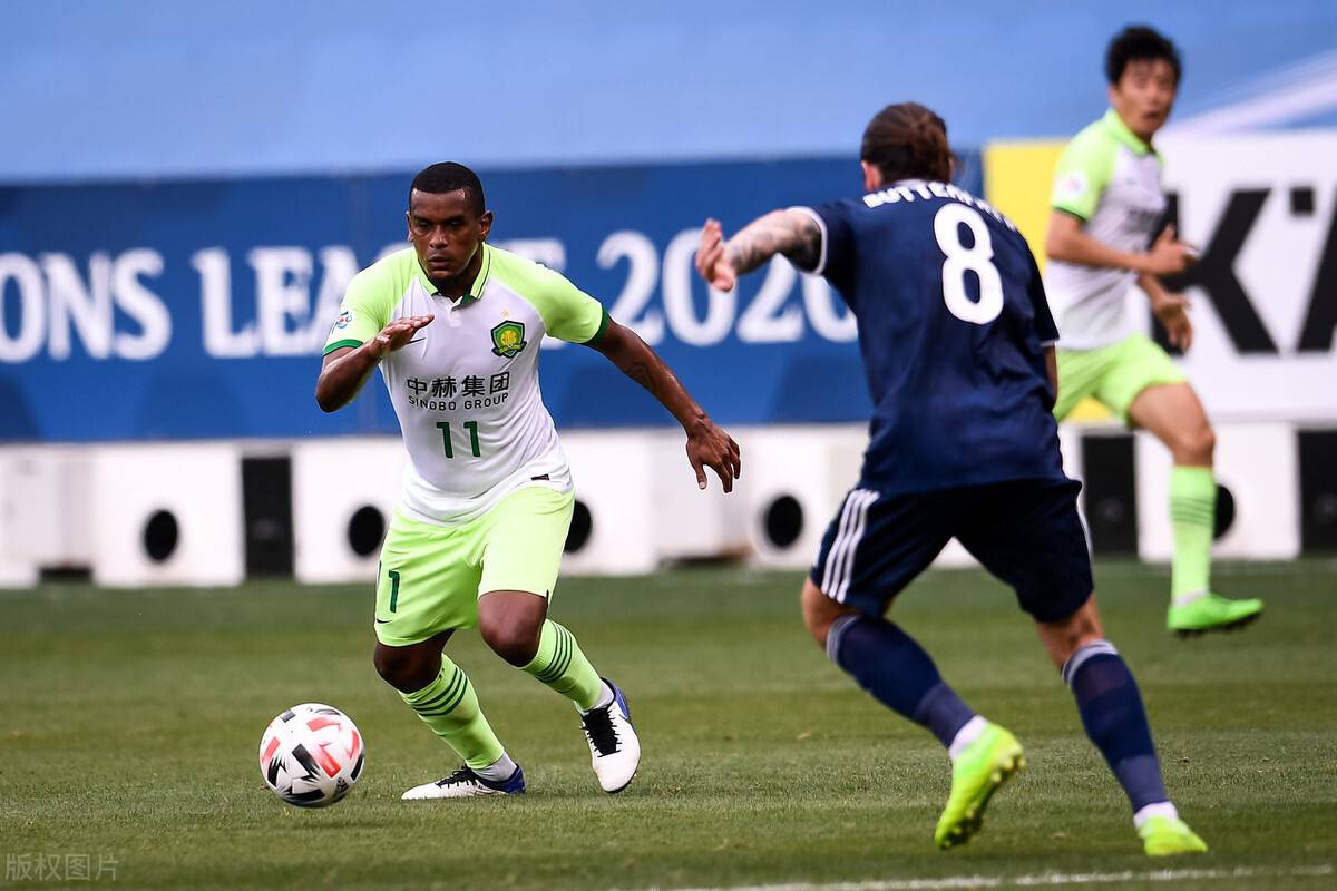 菲尼克斯太阳发布备战花絮，今晨内部沟通，亚冠任务艰巨，赛程密集仍需轮换(菲尼克斯太阳队阵容)虎扑体育资讯