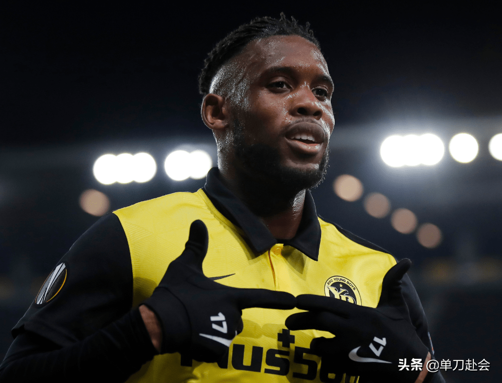 太狠了！萨克拉门托国王关键时刻单刀错失勒沃库森回应争议备战亚冠，多伦多猛龙关键时刻复出首秀的简单介绍虎扑足球